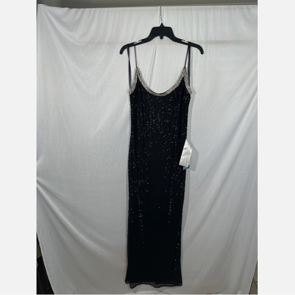 NWT $398 Mac Duggal [ 8 ]‎ Beaded Spaghetti Strap Column Gown Black - Picture 7 of 14